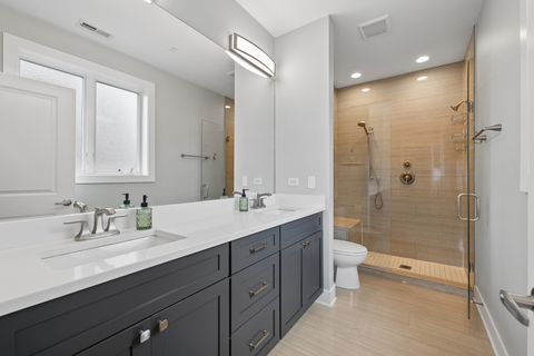 Tiny photo for 3614 N Damen Avenue #2, Chicago, IL 60618 (MLS # 12632026)