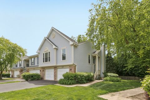 Photo of 2692 S Embers Lane #0, Arlington Heights, IL 60005 (MLS # 12674500)