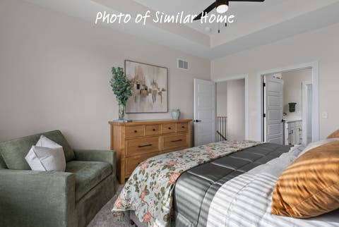 Tiny photo for 604 15TH Street N, Leclaire, IA 52753 (MLS # 12685901)