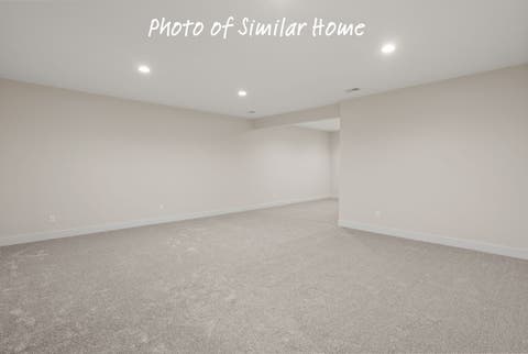 Tiny photo for 604 15TH Street N, Leclaire, IA 52753 (MLS # 12685901)