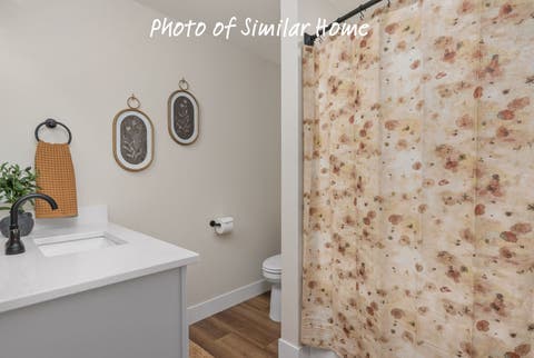 Tiny photo for 604 15TH Street N, Leclaire, IA 52753 (MLS # 12685901)