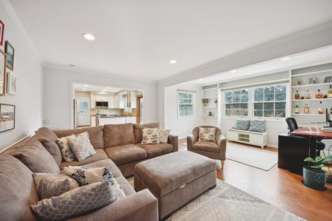 Tiny photo for 1028 Highland Lane, Glenview, IL 60025 (MLS # 12579467)