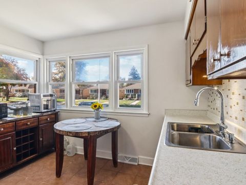 Tiny photo for 533 50th Avenue, Bellwood, IL 60104 (MLS # 12514603)