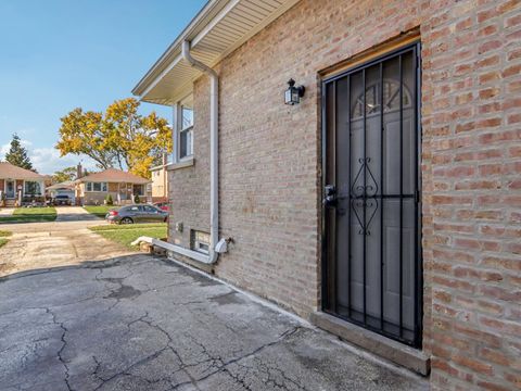 Tiny photo for 533 50th Avenue, Bellwood, IL 60104 (MLS # 12514603)