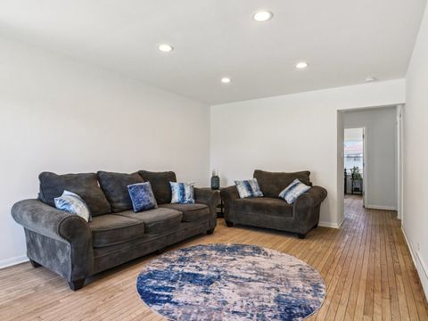 Tiny photo for 533 50th Avenue, Bellwood, IL 60104 (MLS # 12514603)