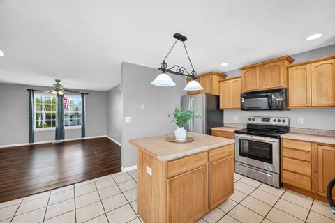 Tiny photo for 6 Fuller Court, Bloomington, IL 61705 (MLS # 12606958)