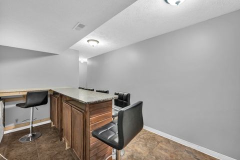 Tiny photo for 6 Fuller Court, Bloomington, IL 61705 (MLS # 12606958)