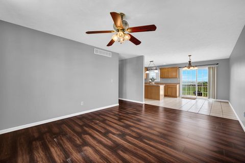 Tiny photo for 6 Fuller Court, Bloomington, IL 61705 (MLS # 12606958)