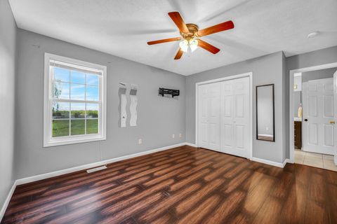 Tiny photo for 6 Fuller Court, Bloomington, IL 61705 (MLS # 12606958)