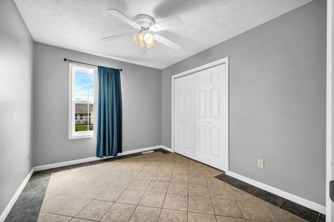 Tiny photo for 6 Fuller Court, Bloomington, IL 61705 (MLS # 12606958)