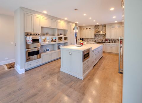 Tiny photo for 2015 Tree Farm Court, Buffalo Grove, IL 60089 (MLS # 12507377)