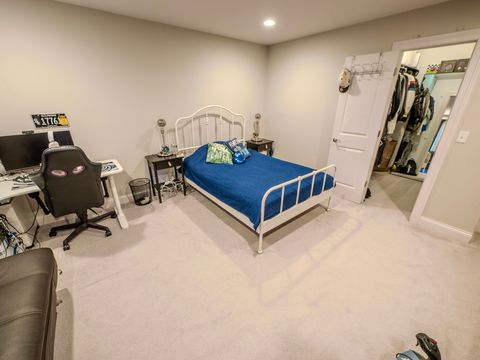 Tiny photo for 2015 Tree Farm Court, Buffalo Grove, IL 60089 (MLS # 12507377)