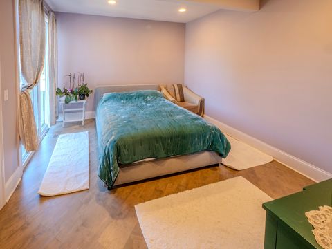 Tiny photo for 2015 Tree Farm Court, Buffalo Grove, IL 60089 (MLS # 12507377)