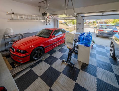 Tiny photo for 2015 Tree Farm Court, Buffalo Grove, IL 60089 (MLS # 12507377)