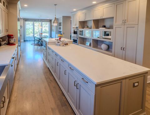 Tiny photo for 2015 Tree Farm Court, Buffalo Grove, IL 60089 (MLS # 12507377)