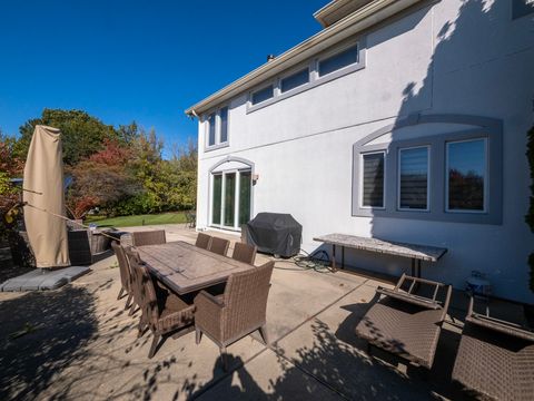 Tiny photo for 2015 Tree Farm Court, Buffalo Grove, IL 60089 (MLS # 12507377)