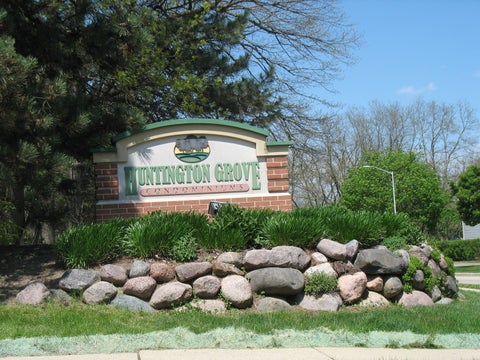 Tiny photo for 1840 Huntington Boulevard #607, Hoffman Estates, IL 60169 (MLS # 12638224)