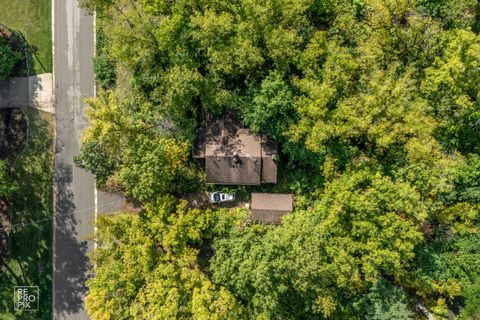 Tiny photo for 3730 Sterling Road, Downers Grove, IL 60515 (MLS # 12476970)