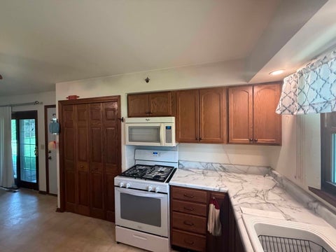 Tiny photo for 442 31st Avenue, East Moline, IL 61244 (MLS # 12693251)