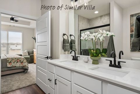 Tiny photo for 1 FRANK Court, Le Claire, IA 52753 (MLS # 12550570)