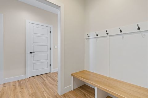 Tiny photo for 1 FRANK Court, Le Claire, IA 52753 (MLS # 12550570)