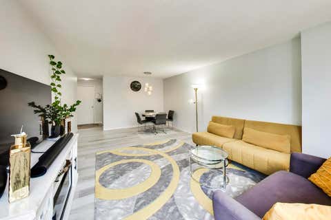 Tiny photo for 801 S Plymouth Court #913, Chicago, IL 60605 (MLS # 12708933)