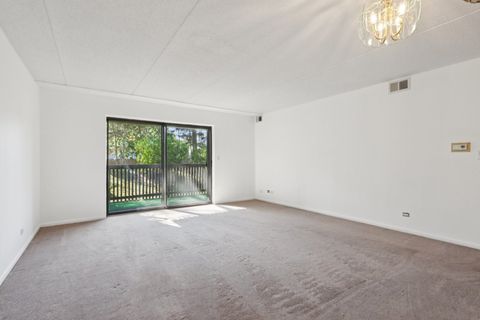 Tiny photo for 920 Vose Drive #106, Gurnee, IL 60031 (MLS # 12479728)