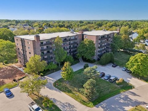 Tiny photo for 920 Vose Drive #106, Gurnee, IL 60031 (MLS # 12479728)