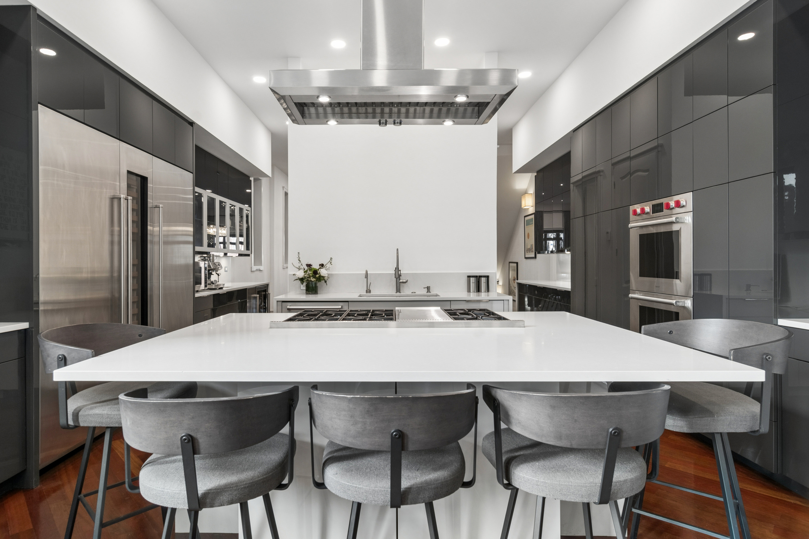 1939 N Bissell Street