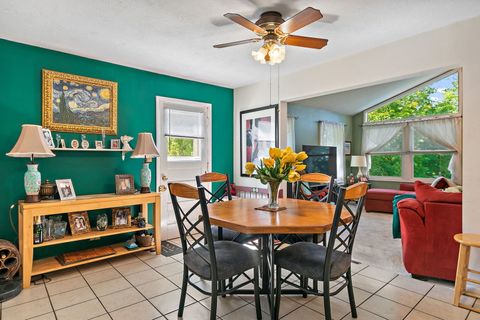 Tiny photo for 910 Division Street, Barrington, IL 60010 (MLS # 12463301)