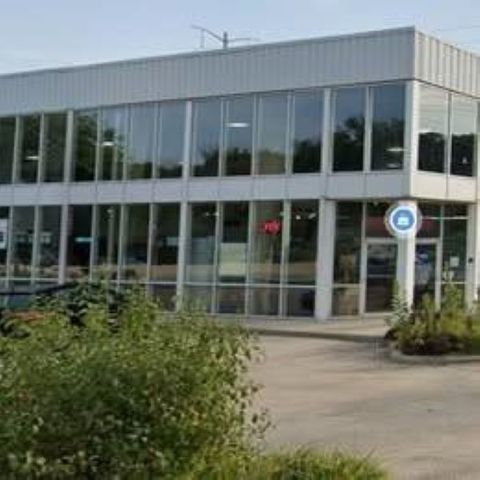 3300 Skokie Valley Road Highland Park IL 60035