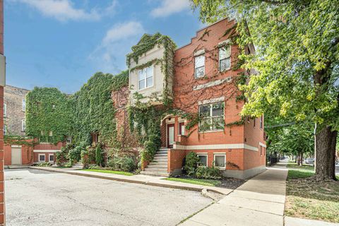 3811 W School Street C Chicago IL 60618