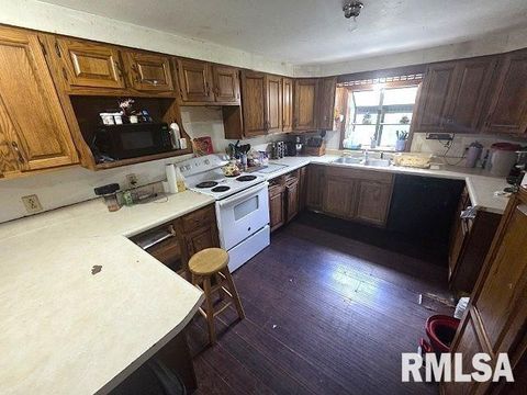 Tiny photo for 16514 E FAIRFIELD Road, Mt Vernon, IL 62864 (MLS # EB459430)