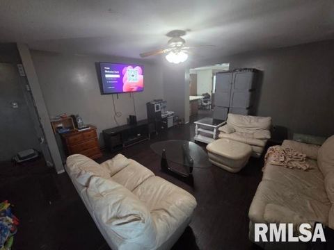 Tiny photo for 16514 E FAIRFIELD Road, Mt Vernon, IL 62864 (MLS # EB459430)