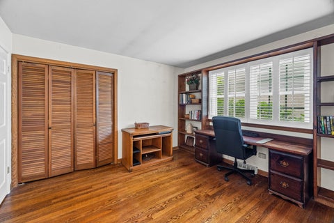 Tiny photo for 1533 N Belmont Avenue, Arlington Heights, IL 60004 (MLS # 12736421)