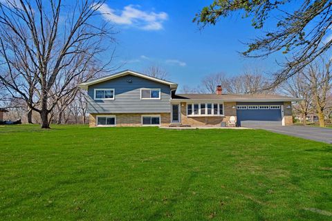 9 CARLISLE Road Hawthorn Woods IL 60047