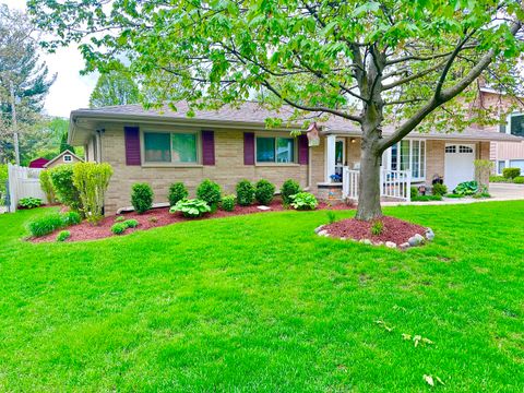 Tiny photo for 1323 Park Drive, Montgomery, IL 60538 (MLS # 12636089)