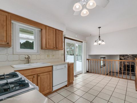 Tiny photo for 1131 Hobart Avenue, Downers Grove, IL 60516 (MLS # 12538293)