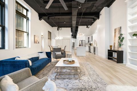 Tiny photo for 120 S State Street #4, Chicago, IL 60603 (MLS # 12576612)