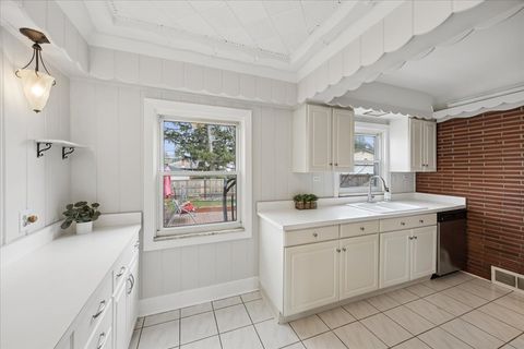 Tiny photo for 1249 Highridge Parkway, Westchester, IL 60154 (MLS # 12595186)