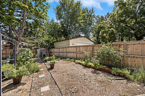 Tiny photo for 1249 Highridge Parkway, Westchester, IL 60154 (MLS # 12595186)