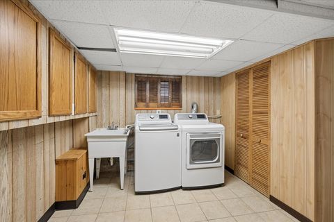 Tiny photo for 1249 Highridge Parkway, Westchester, IL 60154 (MLS # 12595186)