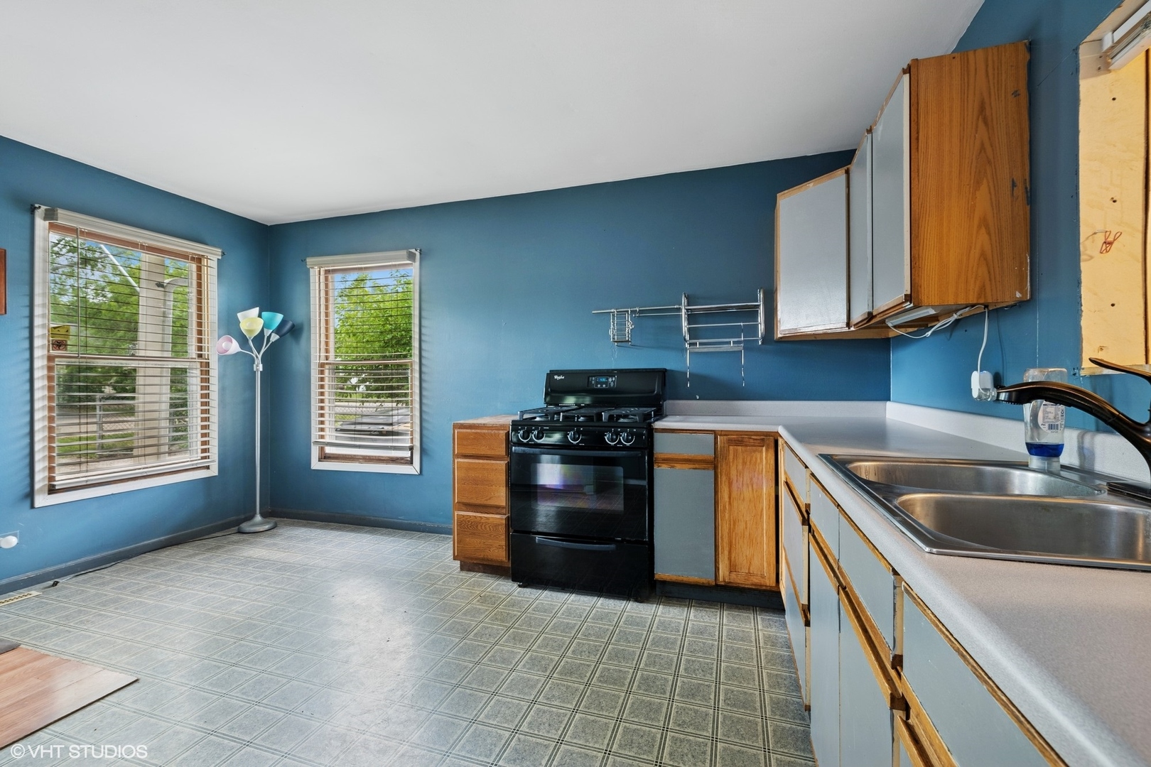 908 Diana Court