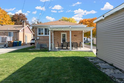 Tiny photo for 10008 S Kolin Avenue, Oak Lawn, IL 60453 (MLS # 12517784)