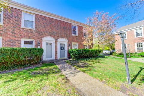 1429 Pebblecreek Drive Glenview IL 60025