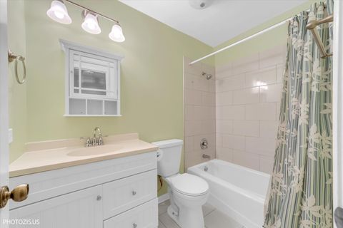 Tiny photo for 1429 Pebblecreek Drive, Glenview, IL 60025 (MLS # 12510126)