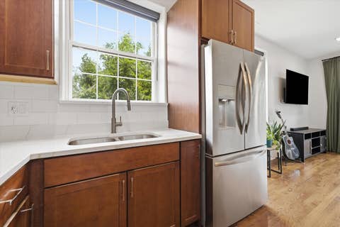 Tiny photo for 6500 S Minerva Avenue #3N, Chicago, IL 60637 (MLS # 12716557)