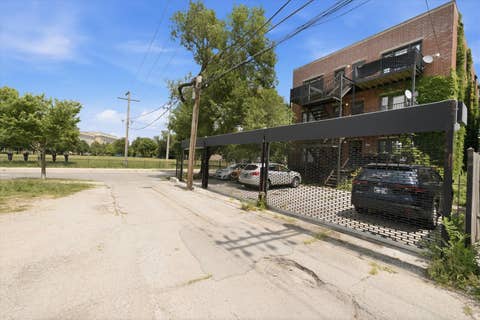 Tiny photo for 6500 S Minerva Avenue #3N, Chicago, IL 60637 (MLS # 12716557)