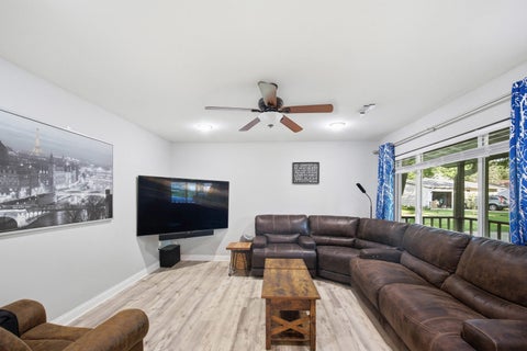 Tiny photo for 17 Crestview Terrace, Buffalo Grove, IL 60089 (MLS # 12714256)