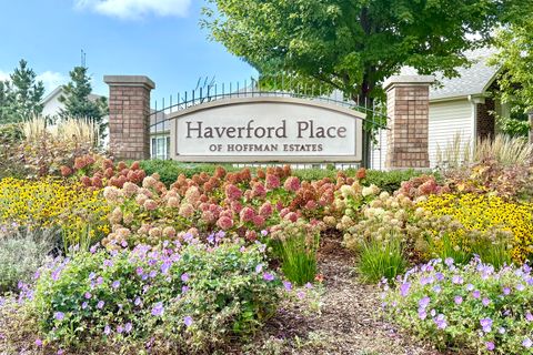 Tiny photo for 1870 Hampshire Drive, Hoffman Estates, IL 60192 (MLS # 12620690)